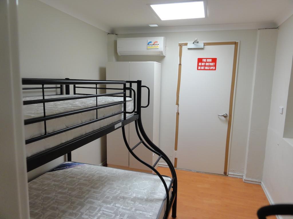 Hostel Perth 178 Backpackers Zimmer foto