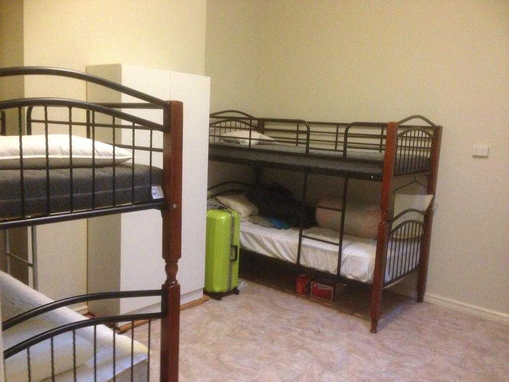 Hostel Perth 178 Backpackers Zimmer foto
