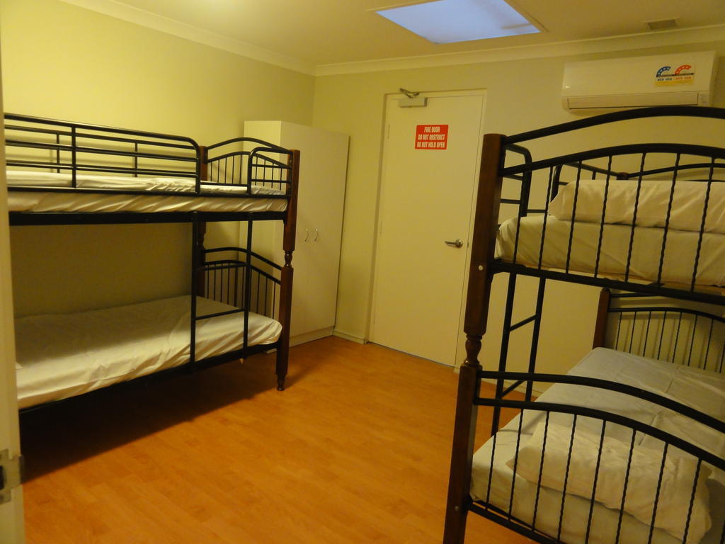 Hostel Perth 178 Backpackers Zimmer foto